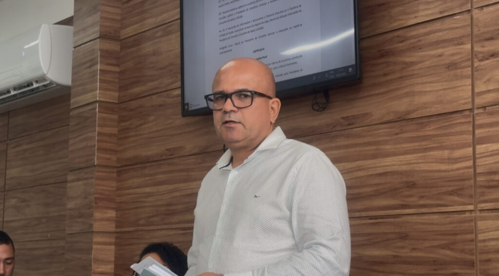 Secretário de Saúde de Filadélfia, Odejonnes Barbosa é Reeleito presidente do Conselho Deliberativo da Policlínica Regional de Saúde de Senhor do Bonfim.