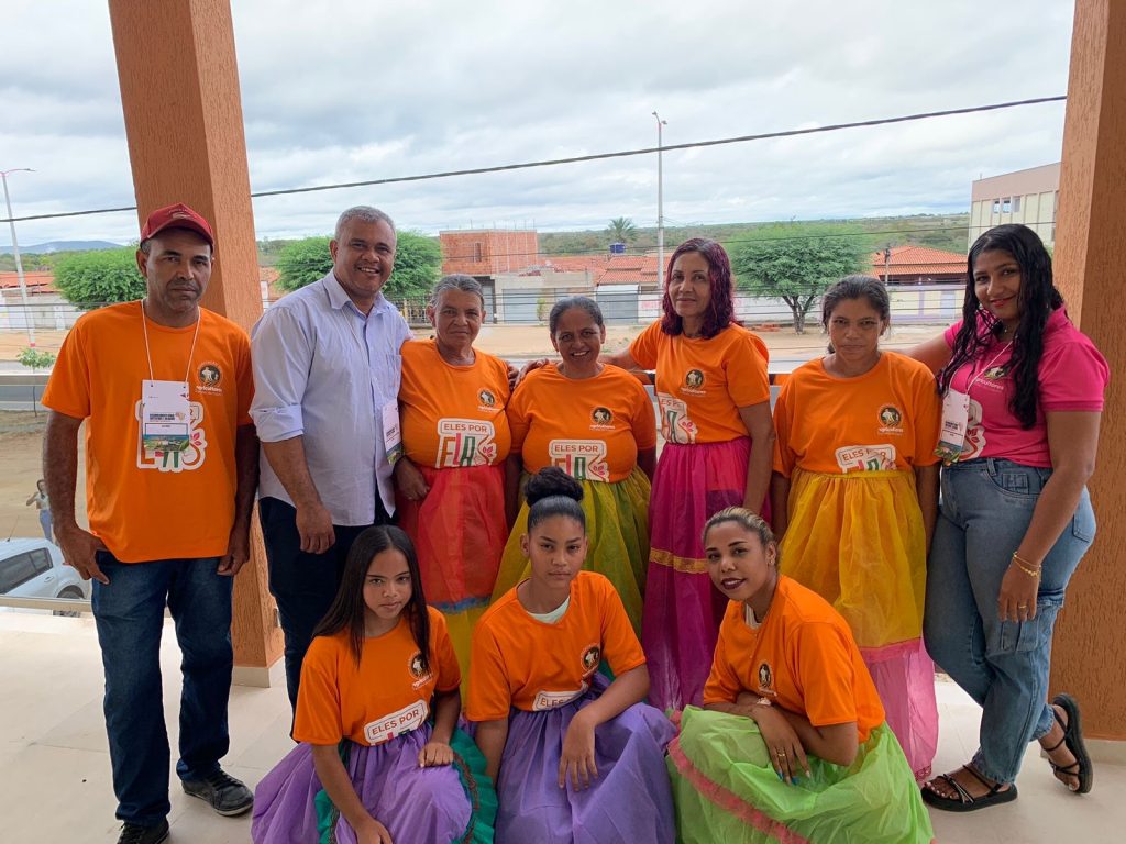 Ponto Novo: Vereador Jamiltom Fernandes participa da Conferência Municipal da Agricultura ao lado do grupo de comadres da comunidade de Capim