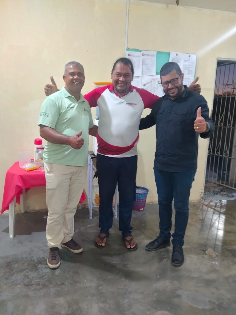 “Gabinete Aberto: Vereador Jamiltom Fernandes reforça compromisso com o povo de Ponto Novo”.