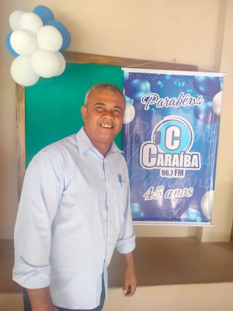 Vereador Jamiltom Fernandes destaca conquistas dos nove meses de mandato em entrevista na Rádio Caraíba FM.