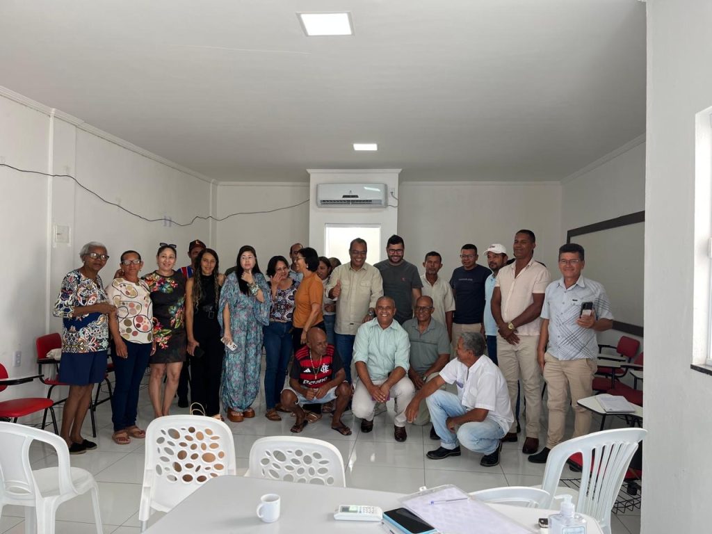 Vereador Jamiltom Fernandes participa de reunião na APLB em Itiúba para tratar sobre cursos profissionais para a região