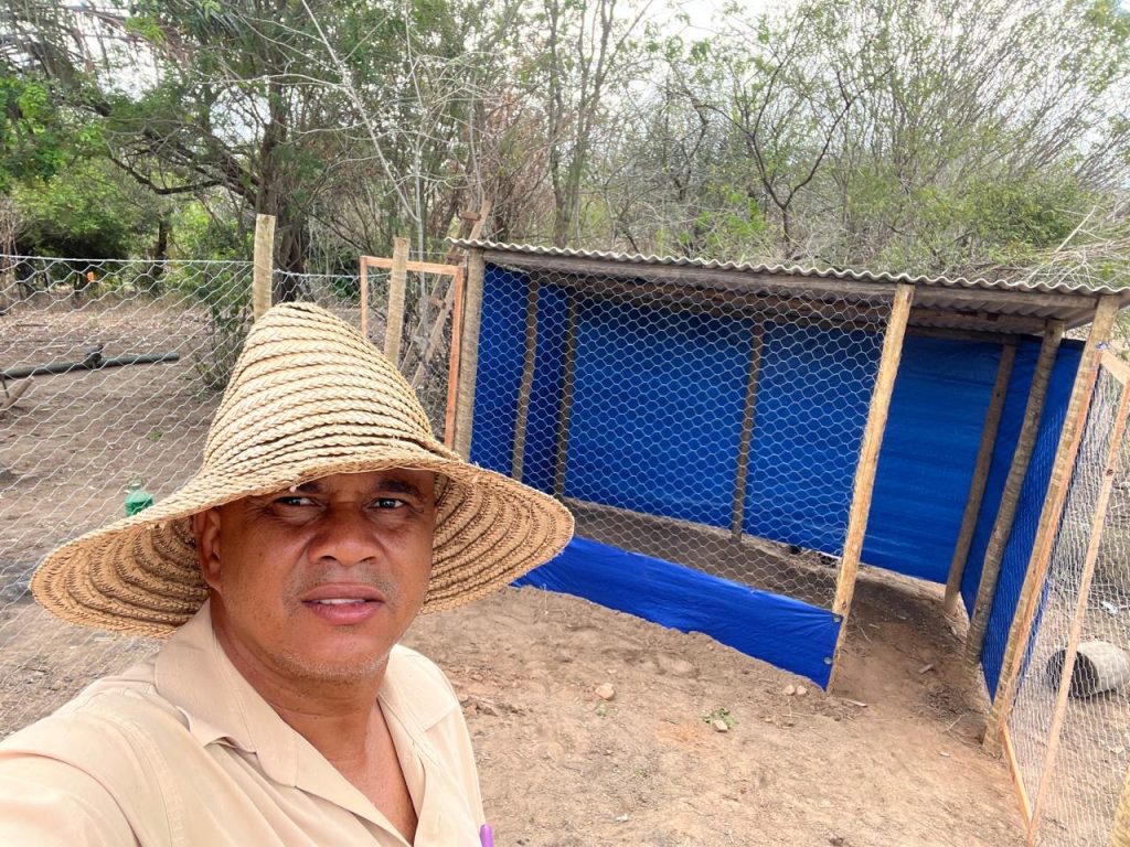 Vereador Jamiltom Fernandes acompanha implantação de quintais produtivos em Ponto Novo.