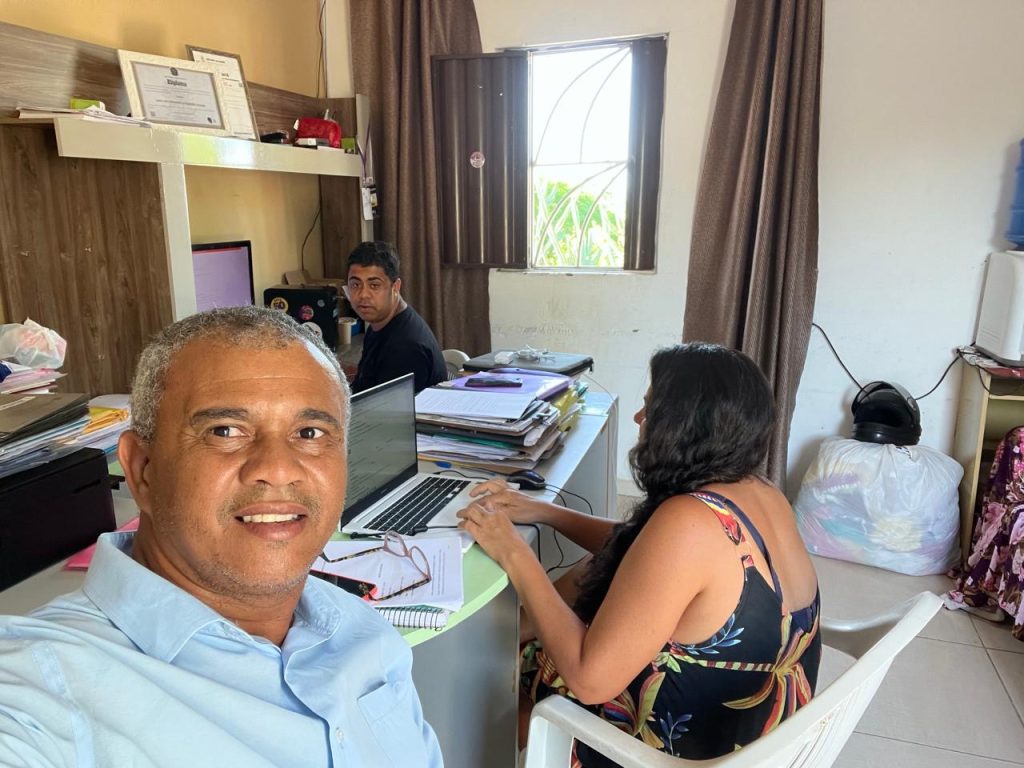 Vereador Jamiltom Fernandes se reúne com fazedora de cultura para fortalecer projetos na zona rural de Ponto Novo
