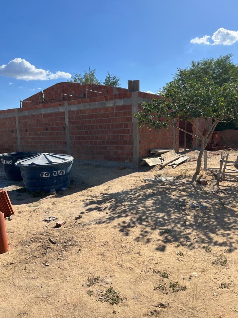 Vereador Jamiltom Fernandes visita obra de nova unidade de saúde no reassentamento Nelson Mandela