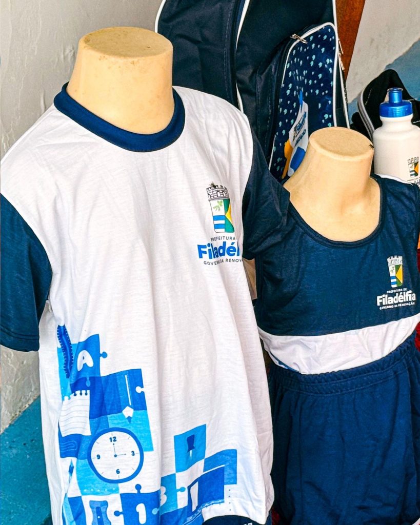 Prefeitura de Filadélfia realiza entrega de kits escolares para alunos da rede municipal de ensino 2026.